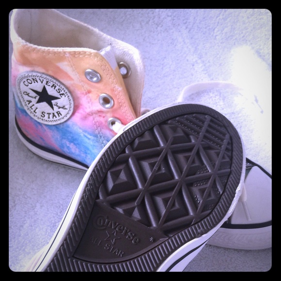 Converse tie dye hi top sneakers - Picture 2 of 4